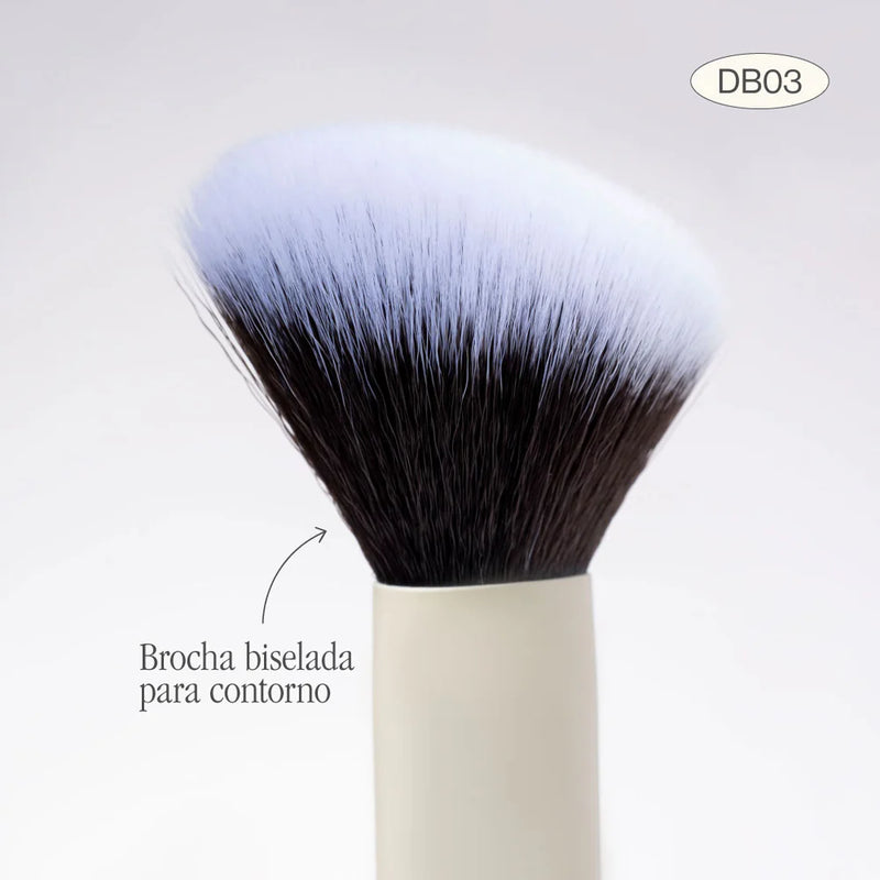 BROCHA DUO GLAM PARA ILUMINADOR RETIRAR EXCESO Y CONTORNO - ATENEA