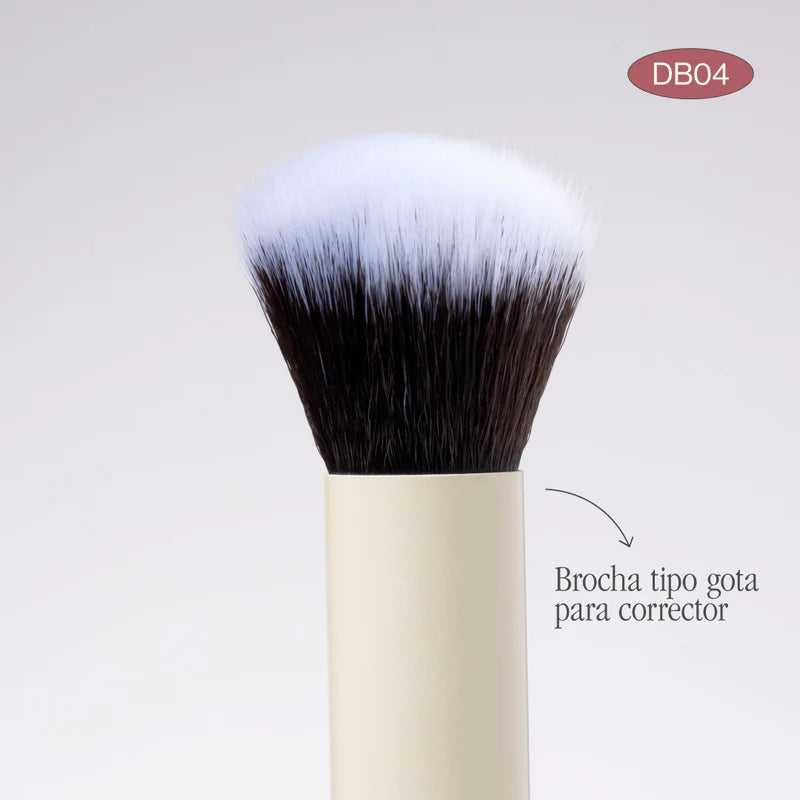 BROCHA DB04 DUO GLAM PARA BASE Y CORRECTOR - ATENEA
